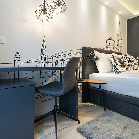 Πανσιόν Classy Design 4*