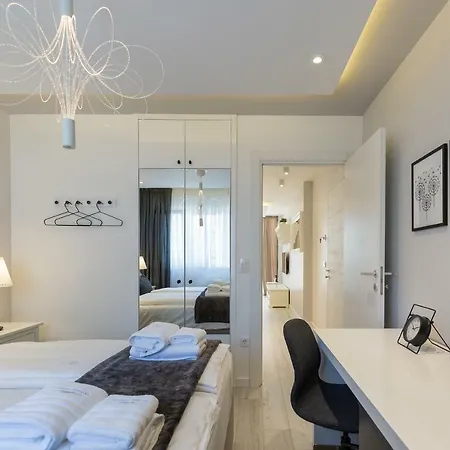 Classy Design 4*
