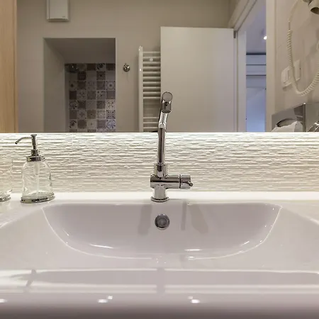 Classy Design 4* Zára